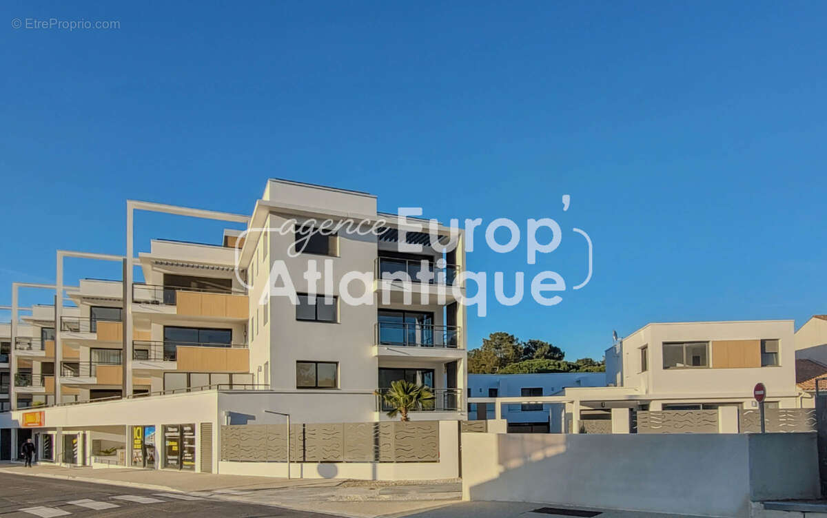 Appartement à LES MATHES