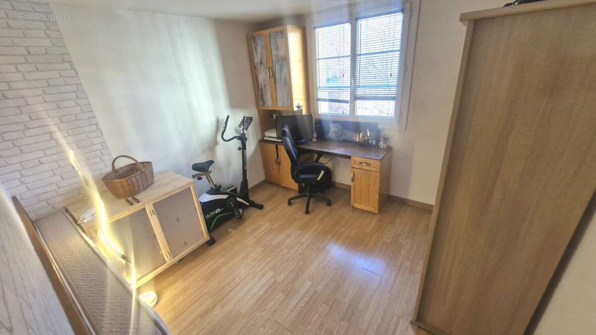 Appartement à COLOMBES