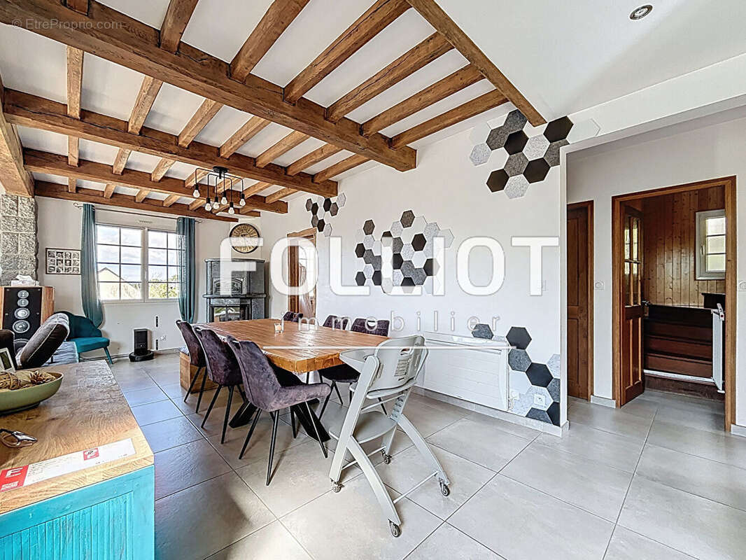 Maison à SAINT-AUBIN-DES-PREAUX