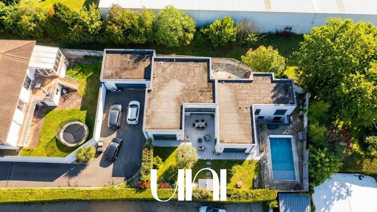 Maison à BIEVILLE-BEUVILLE