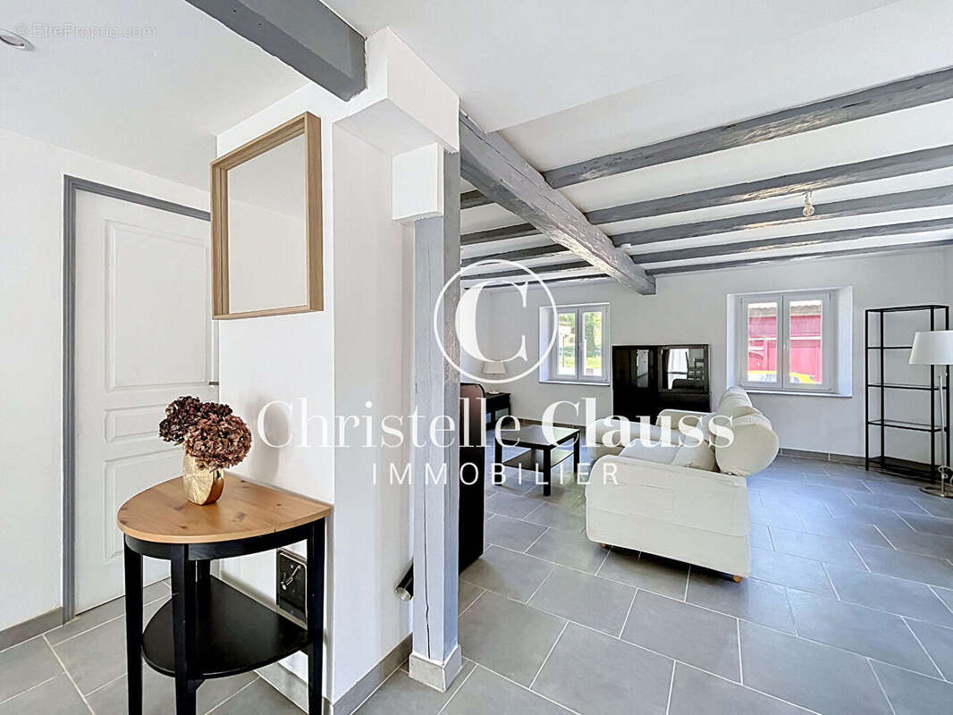 Unique 5-Room House in Berstett 150 m² - photo 3