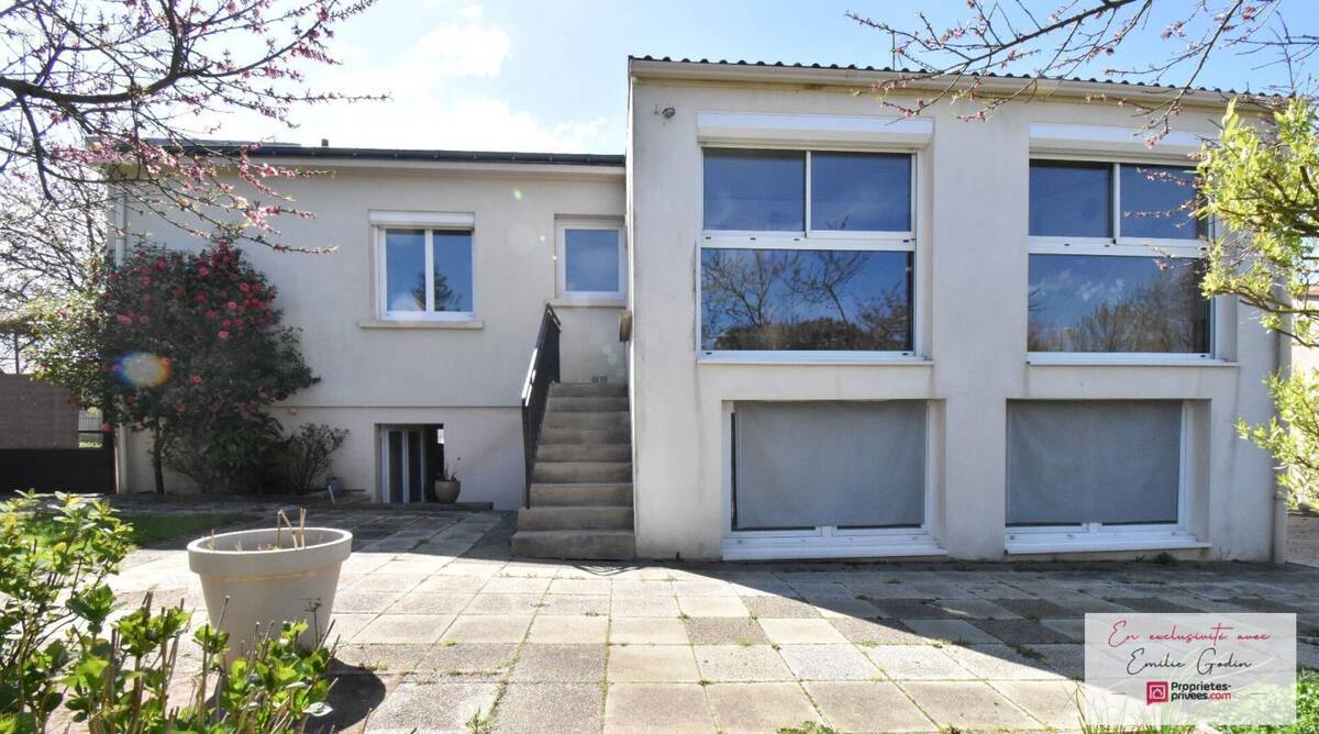 Maison à MAULEVRIER