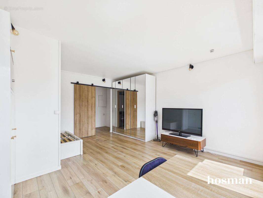 Coup de coeur - Studio de 29 m2 - Lumineux avec une vue dégagée - Rue Saint-Maur - Paris - photo 5