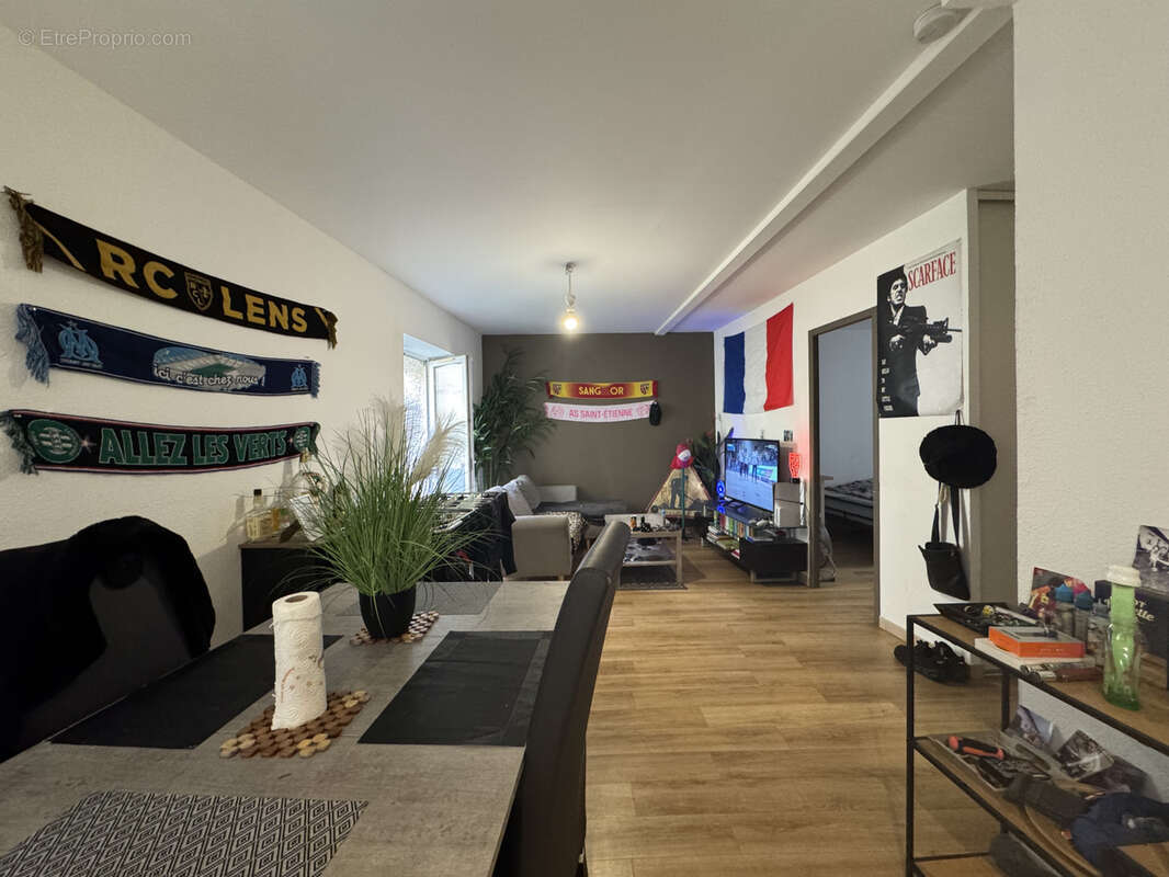 Appartement à BOURG-DE-PEAGE