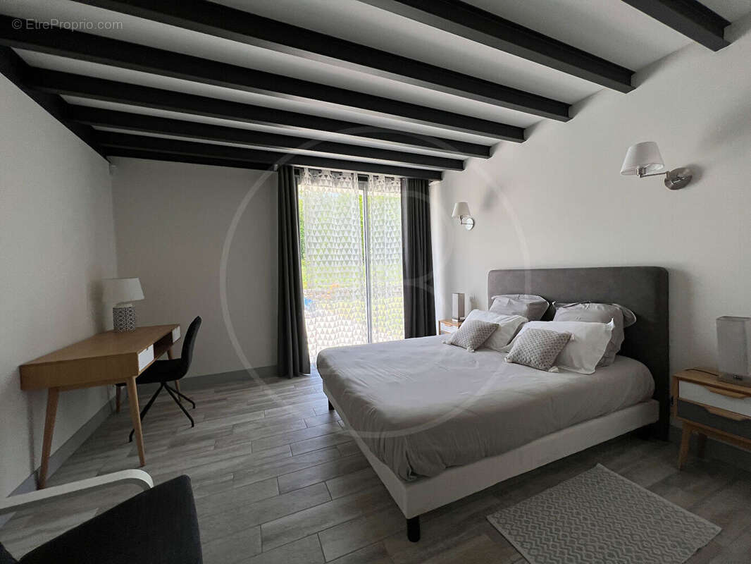 Maison à VILLEFRANCHE-DE-LONCHAT