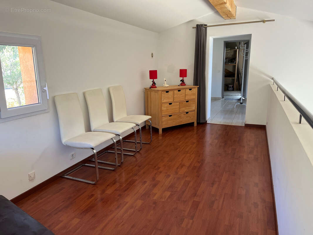 Maison à SAINT-VALLIER-DE-THIEY