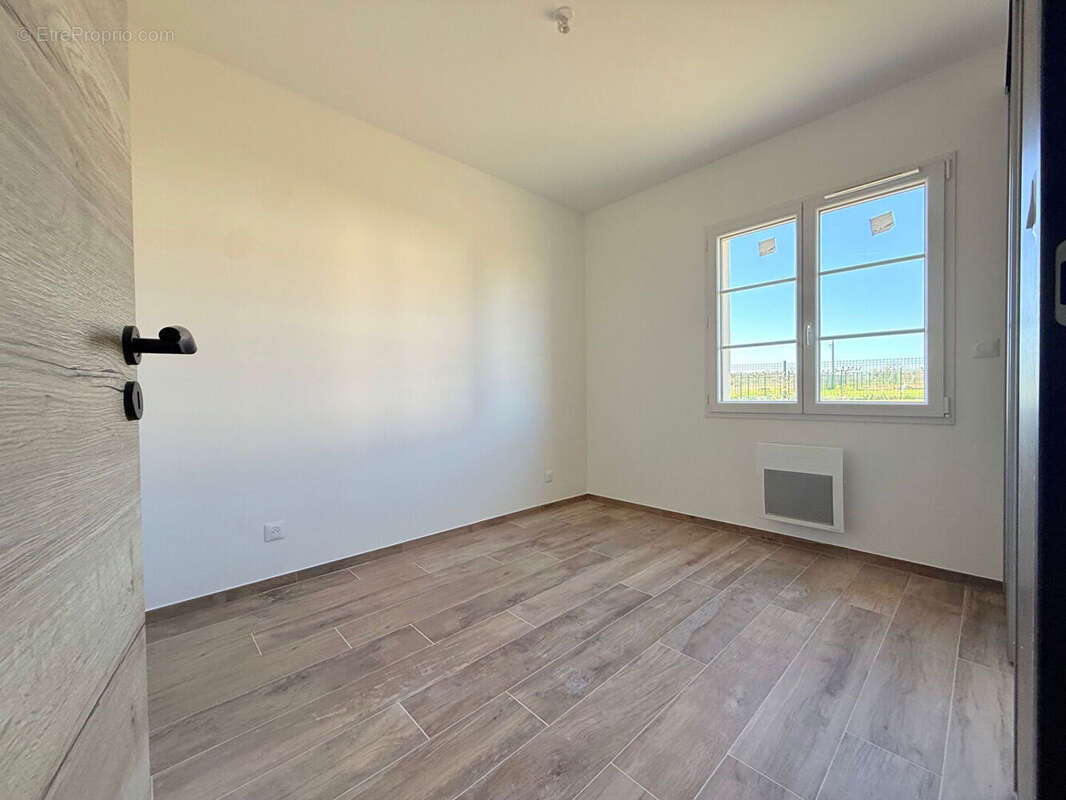 Maison à SAINT-EMILION