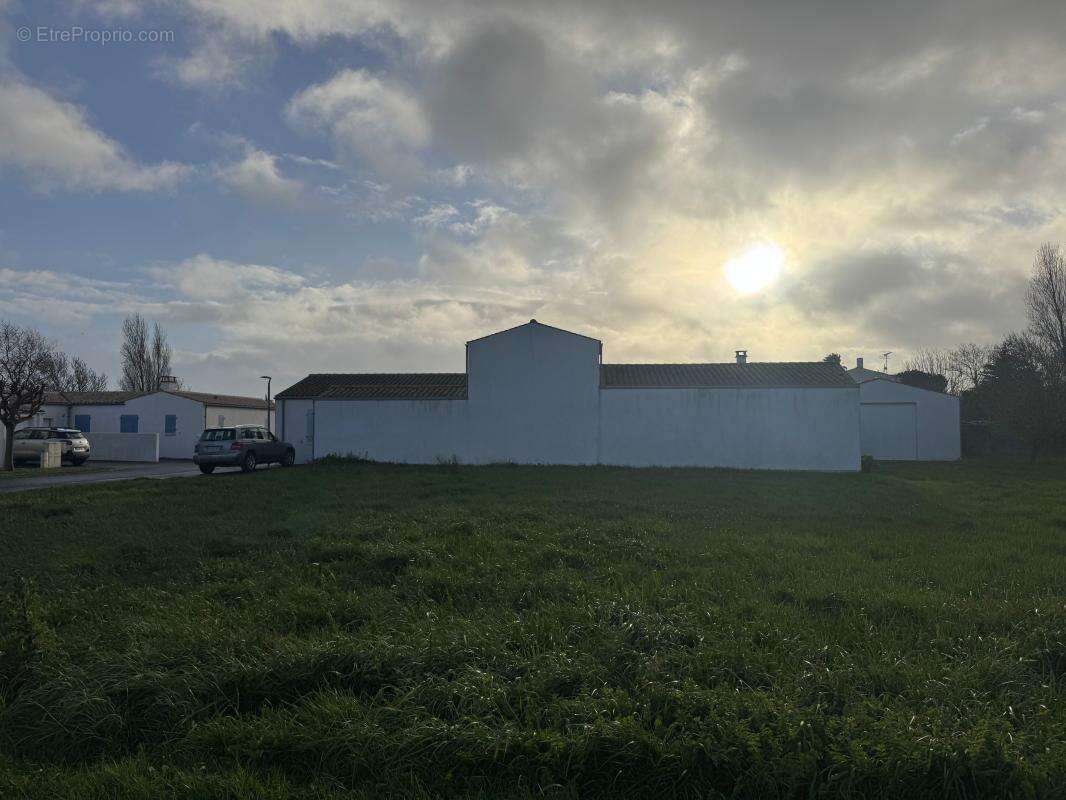 Terrain à vendre – Saint-Denis-d’Oléron (centre bourg) - photo 2