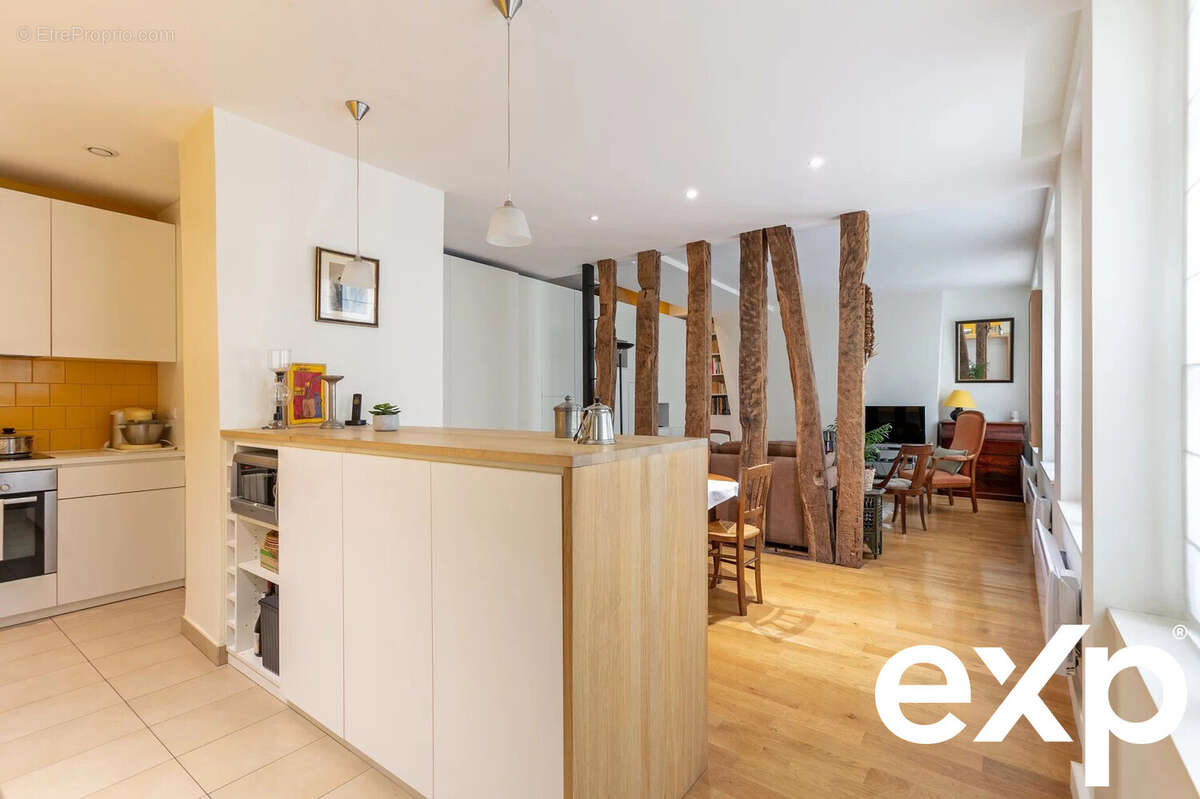 Appartement à PARIS-2E