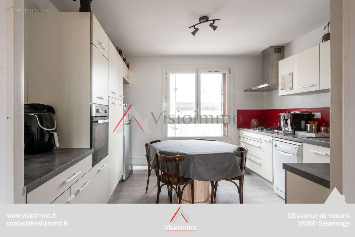 Appartement à SASSENAGE