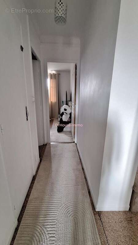 Appartement 64 m² à Marseille-14e  - photo 6