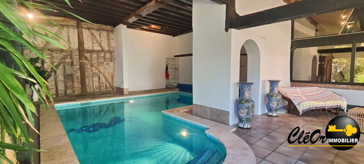 Maison à MOUTHIER-EN-BRESSE