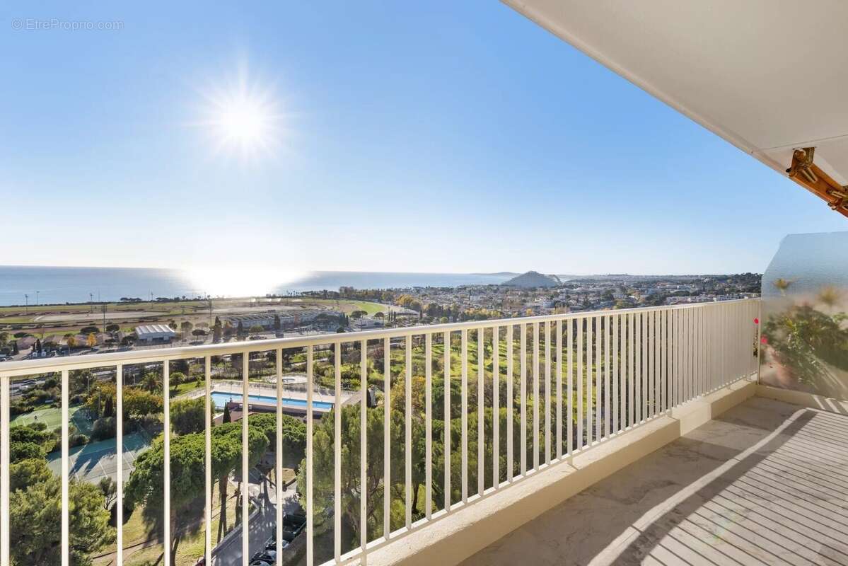 Appartement à CAGNES-SUR-MER