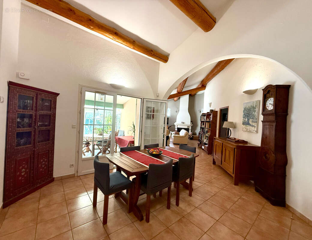 5 min de nyons - magnifique villa avec jardin et piscine - photo 8