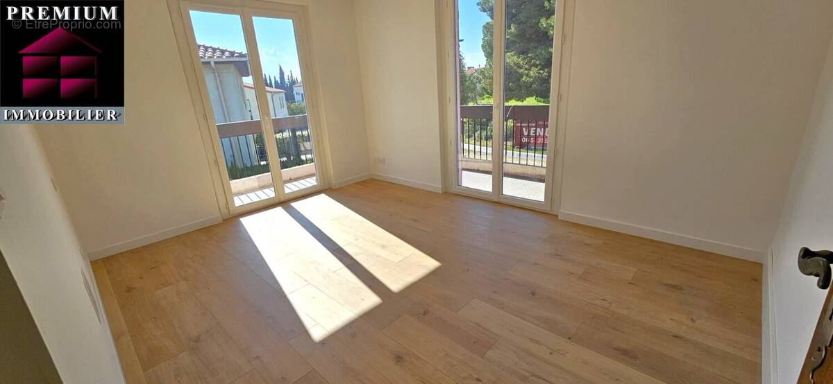 Maison à SAINT-ESTEVE