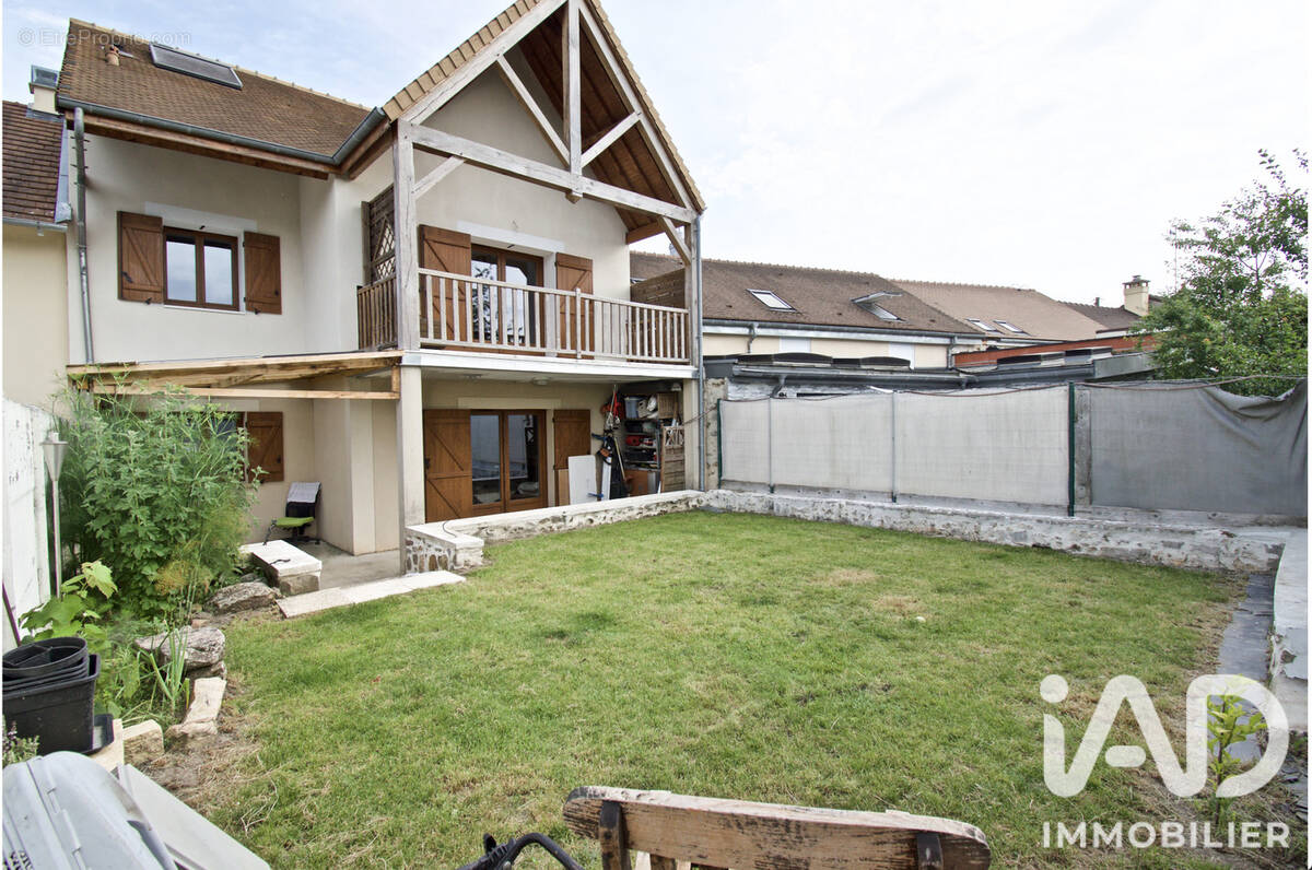 Photo 1 - Maison à BOISSY-SOUS-SAINT-YON