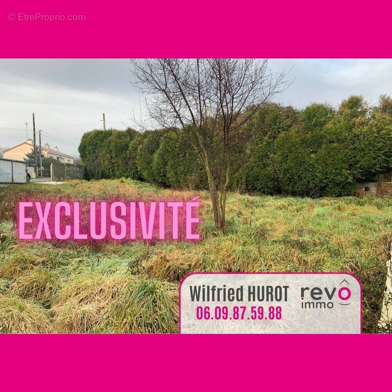 Terrain à SAINT-REMY-EN-MAUGES