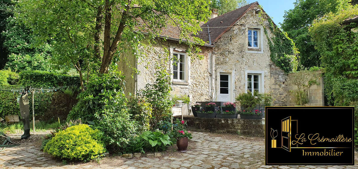Maison à DOURDAN
