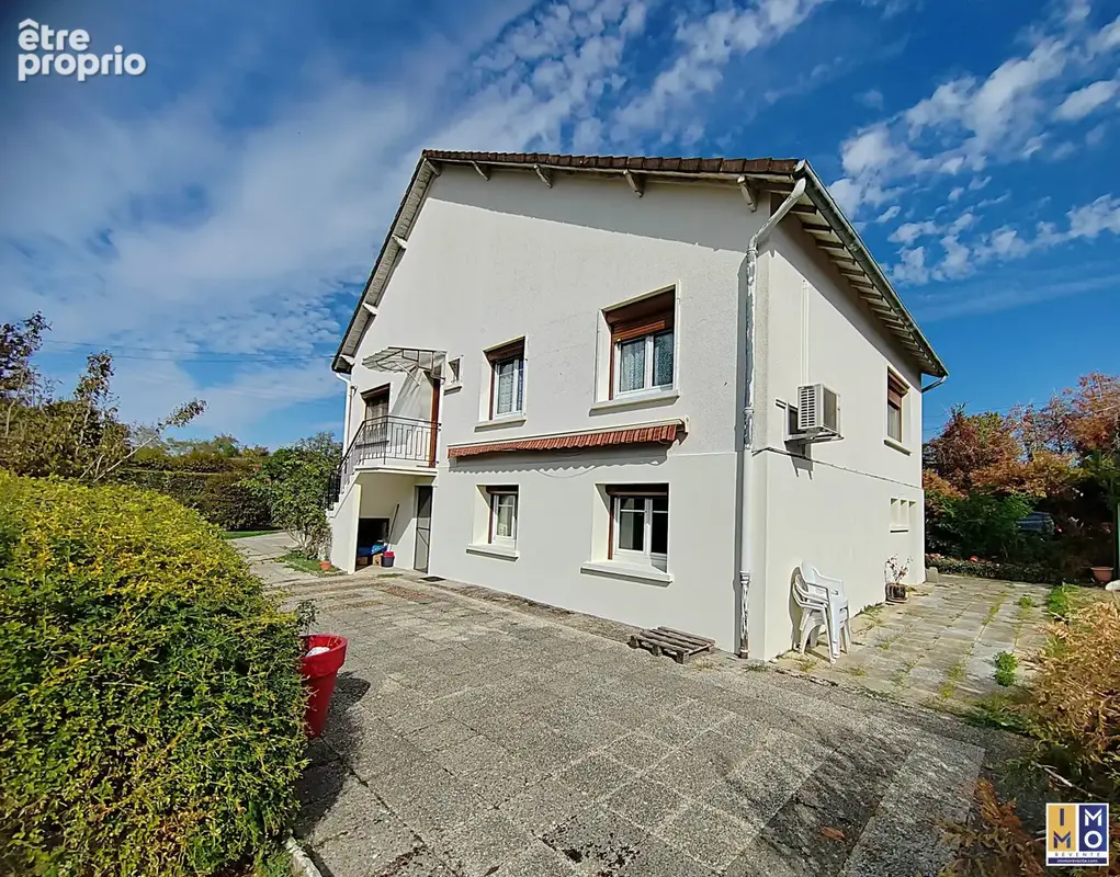Maison 5 pièces 130 m² à vendre à Saint-Doulchard (18230) - photo 2