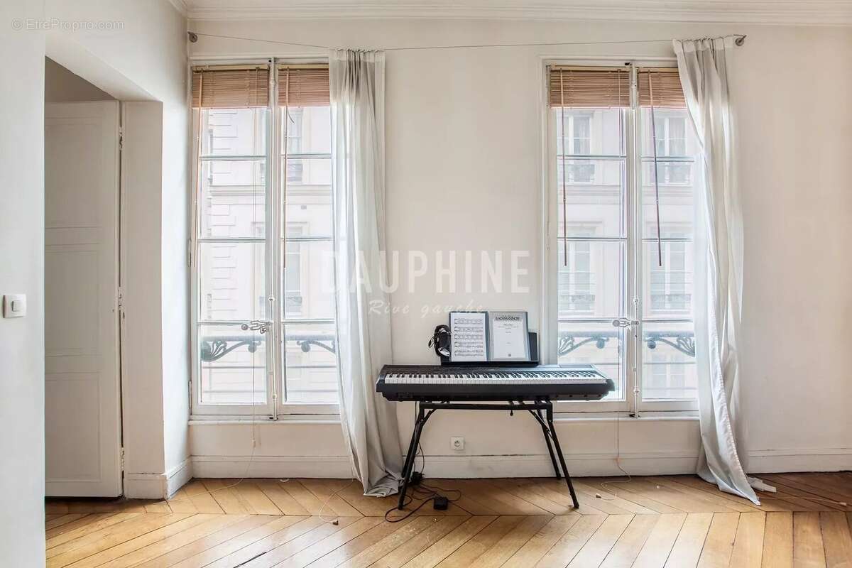 Appartement à PARIS-6E