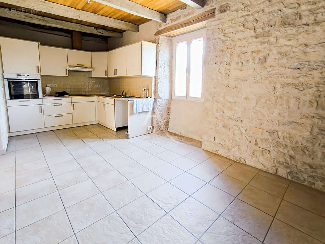 Maison à LABASTIDE-DU-VERT