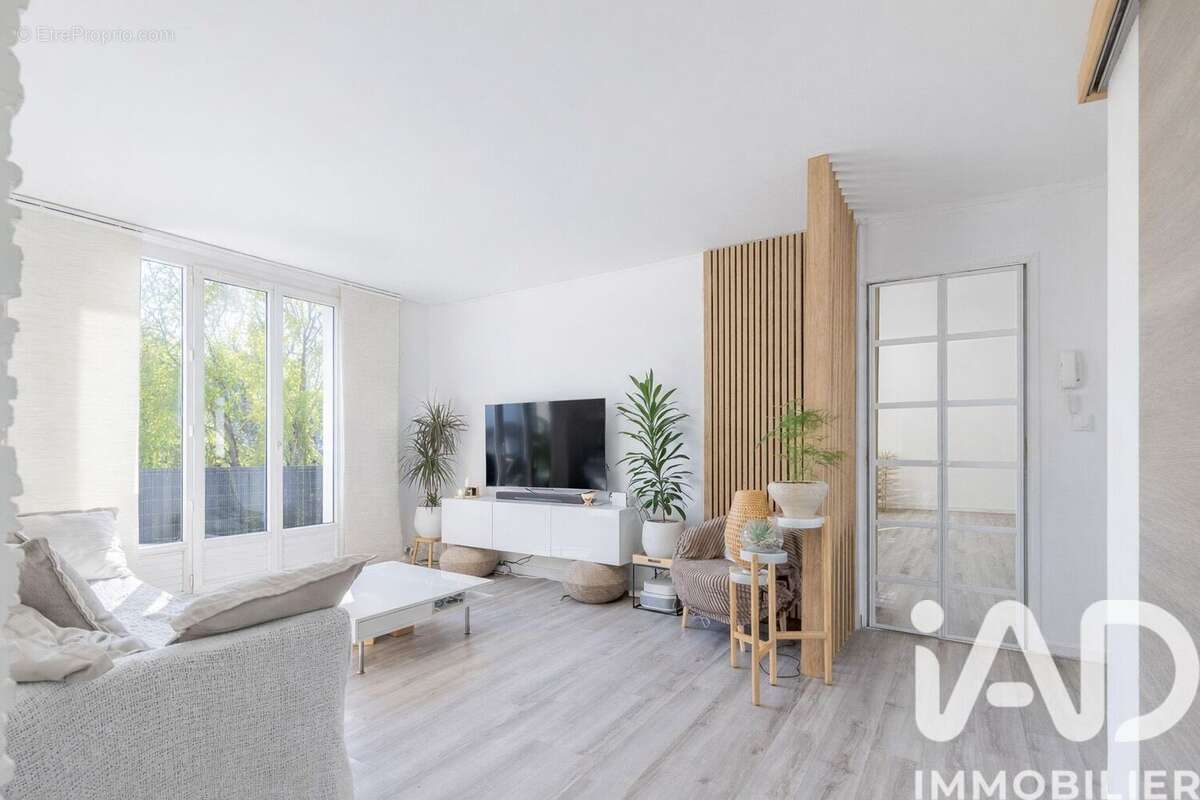 Photo 3 - Appartement à VIRY-CHATILLON