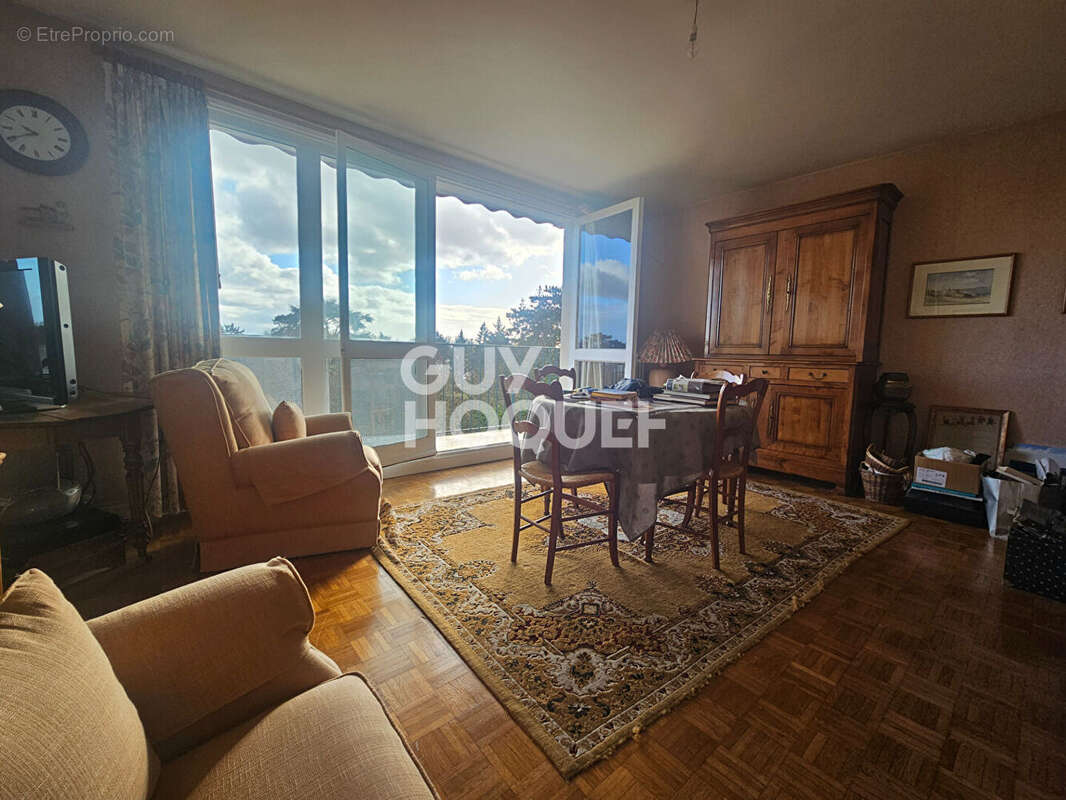 Appartement à COMPIEGNE