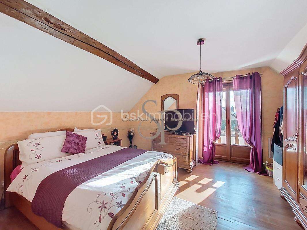 Maison à MISY-SUR-YONNE