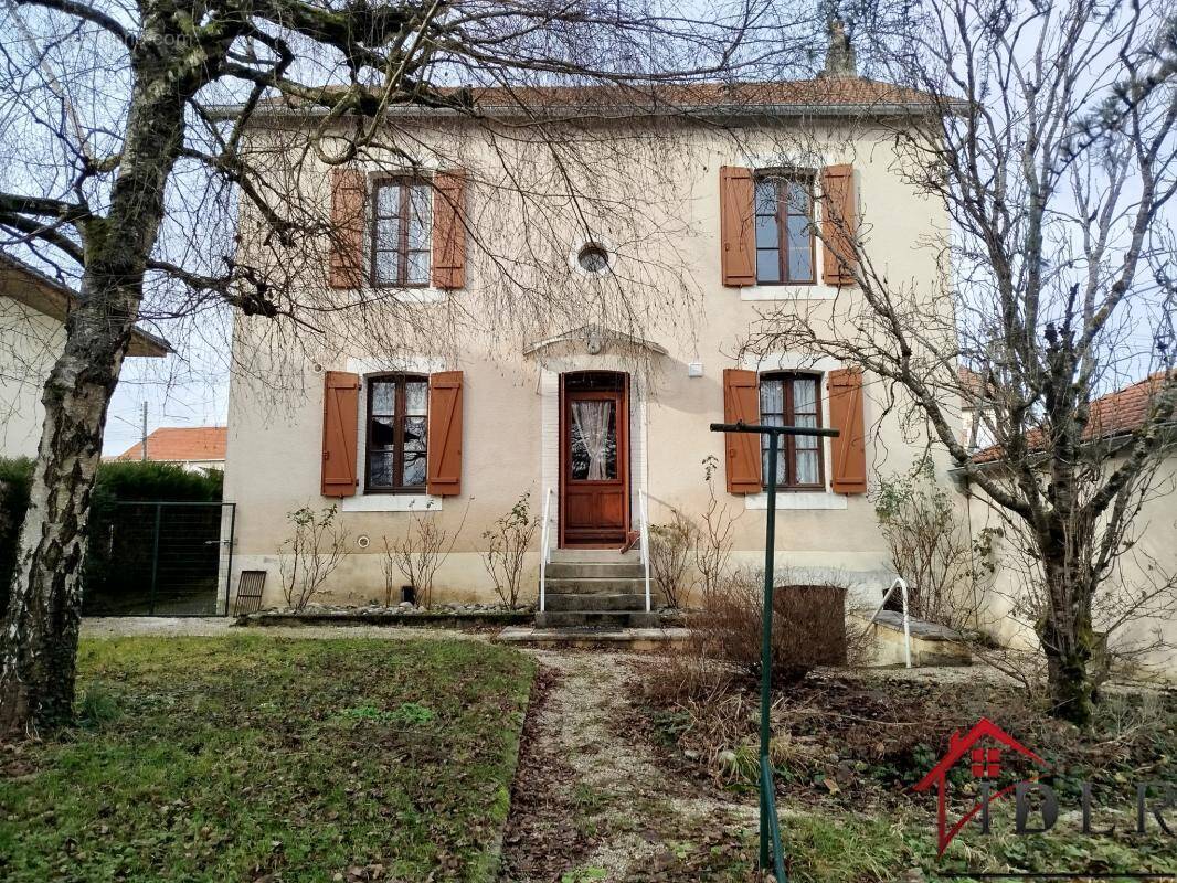 Maison à CHALINDREY