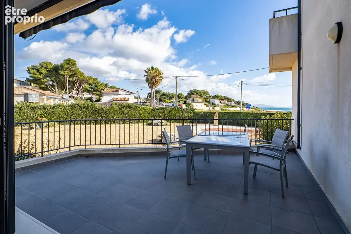Duplex en front de mer sausset les pins - photo 4