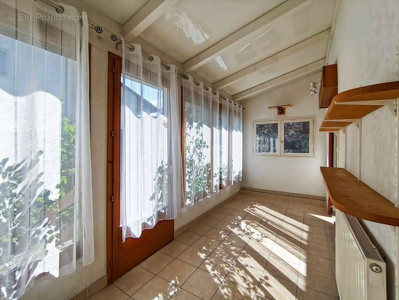 Maison à PERRIGNIER