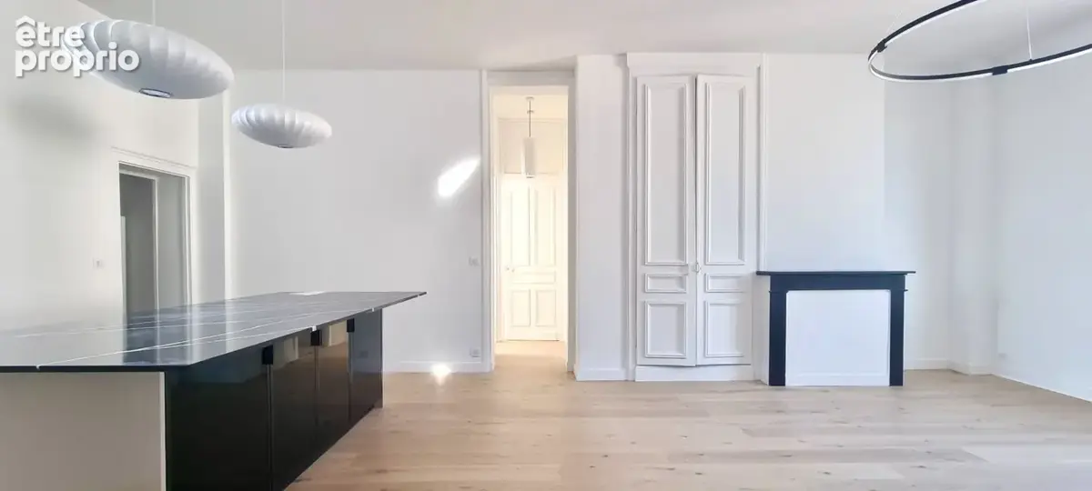 Appartement 84 m² à Lille  - photo 2