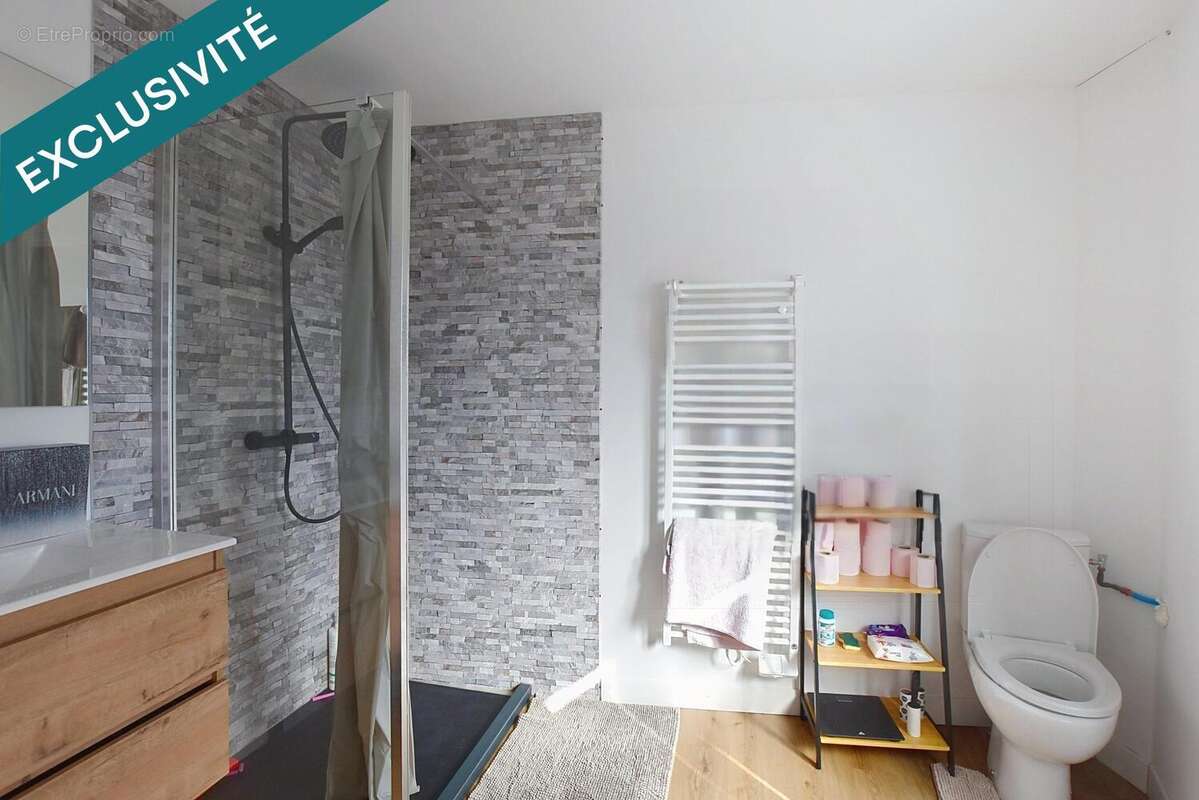 Photo 3 - Appartement à SURY-LE-COMTAL