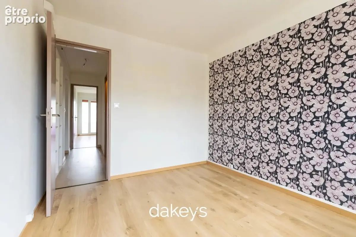 A Vendre Marseille 13008 La Plage T3 au calme 62m avec Loggia proche mer - photo 9