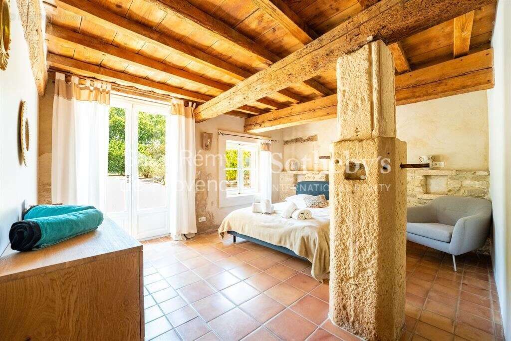 Maison à SAINT-ETIENNE-DU-GRES