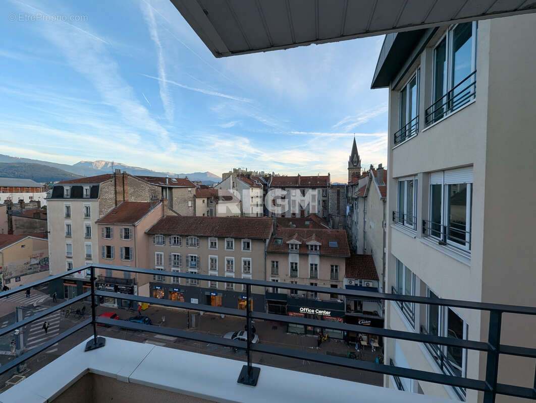Appartement à GRENOBLE