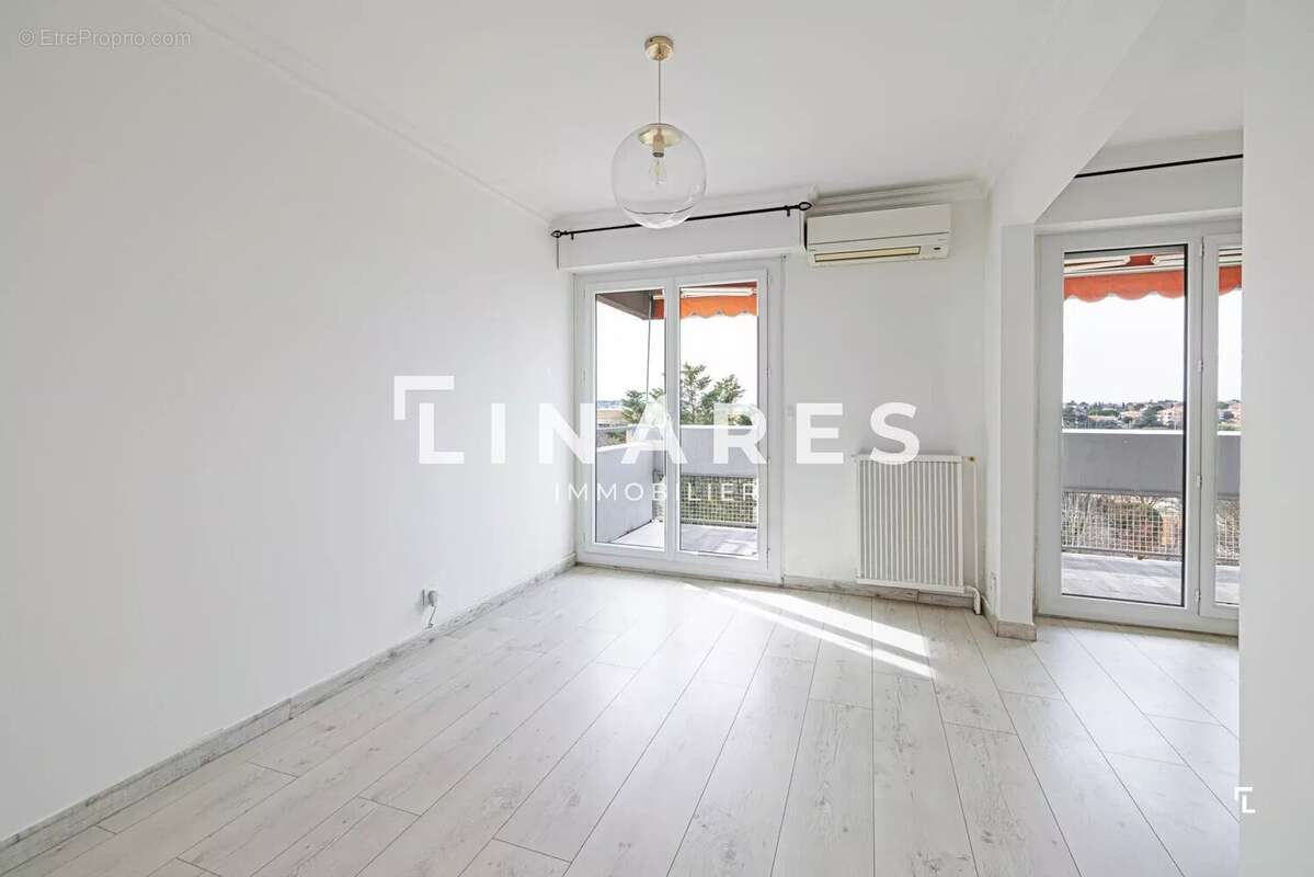 Appartement à MARSEILLE-12E