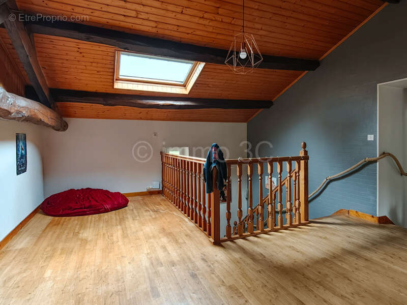 Maison à CHEF-BOUTONNE