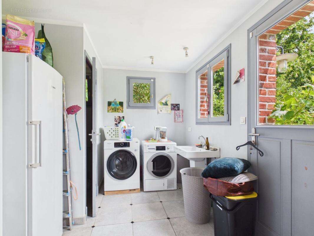 Maison 322 m² à Chaulnes  - photo 8