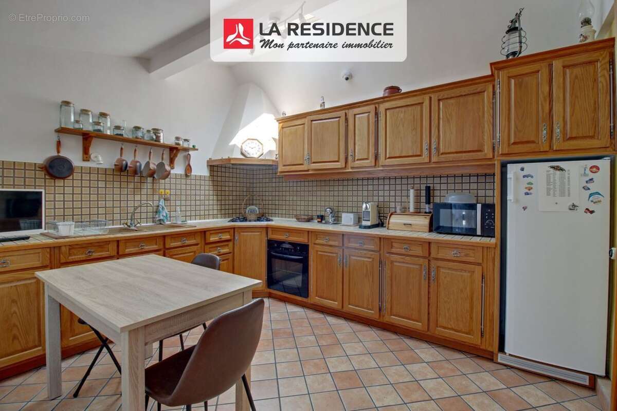 Maison 101 m² à Conflans-Sainte-Honorine  - photo 8