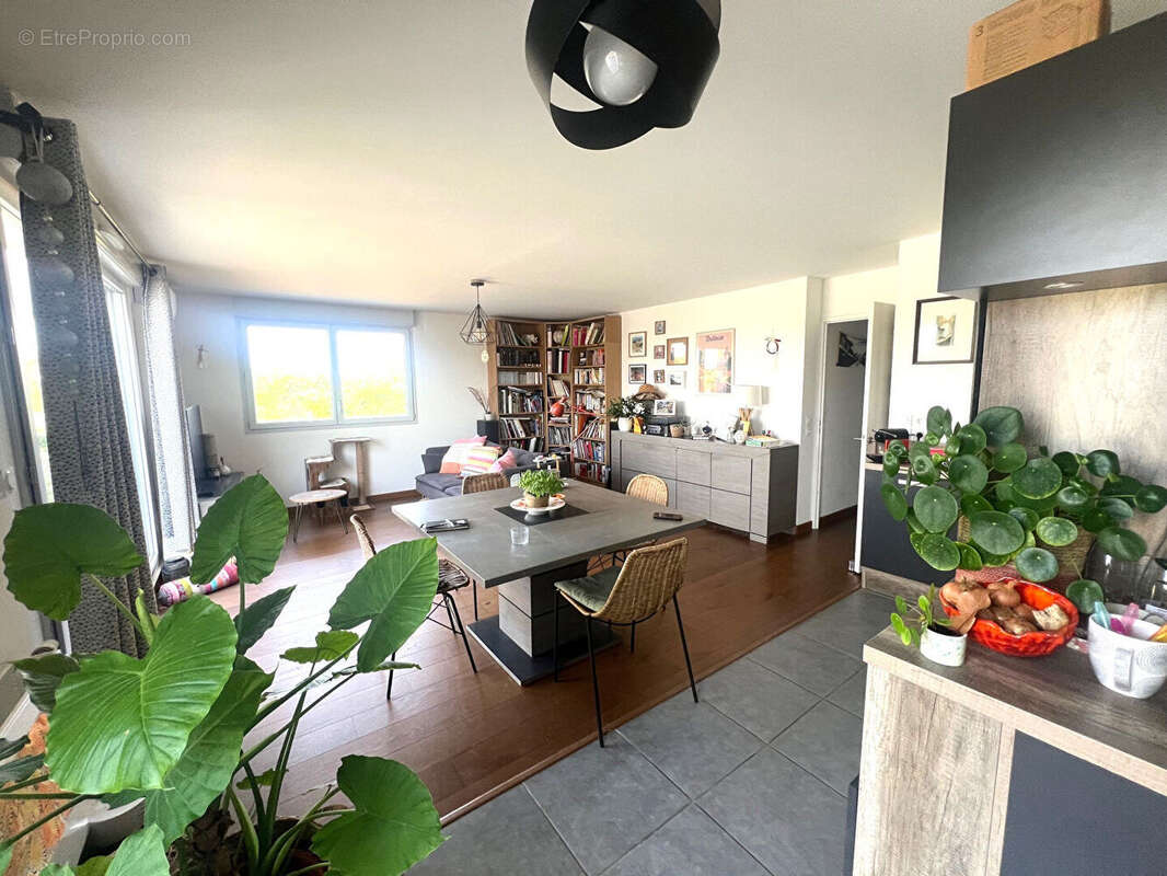 Appartement à TOURNEFEUILLE