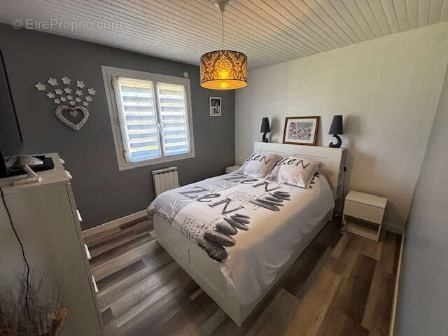 Maison à LA HAYE-MALHERBE