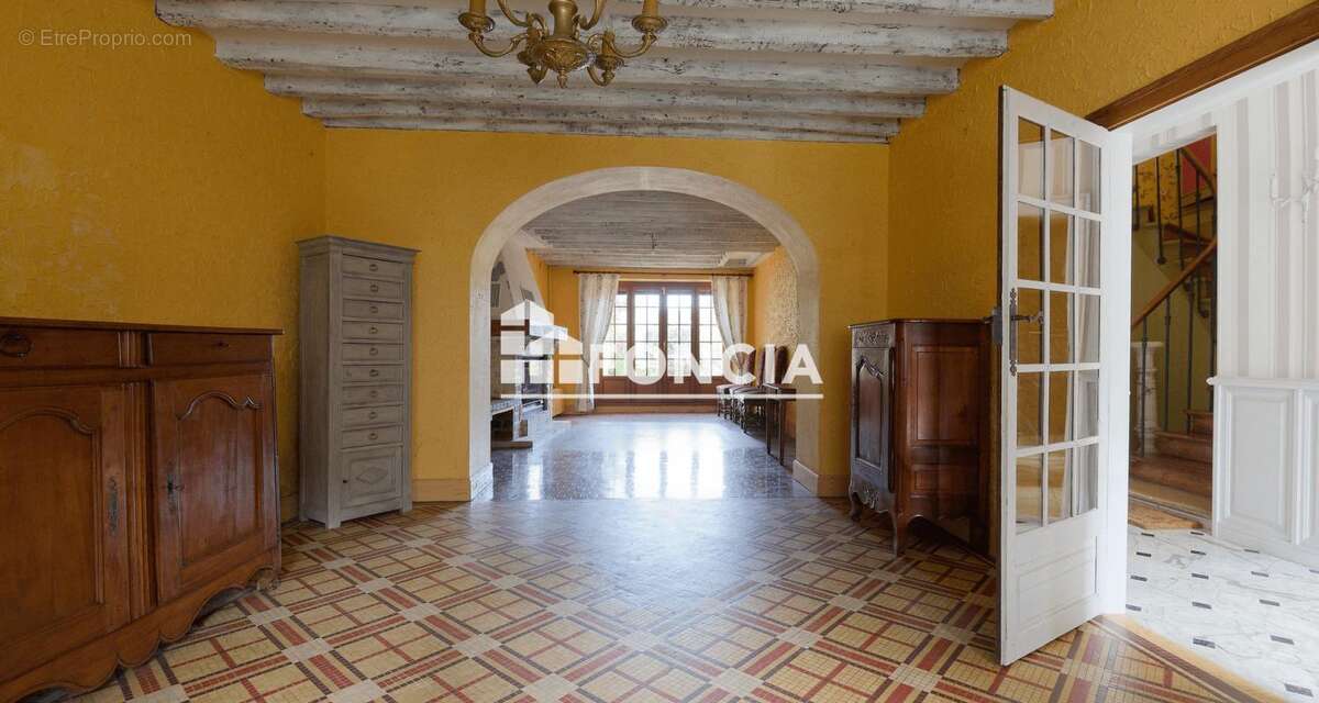Maison à MAINCY