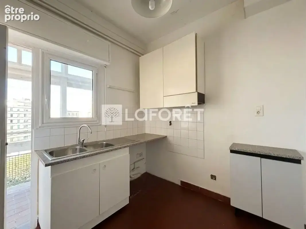 Appartement lumineux vue Vieux Port - photo 4