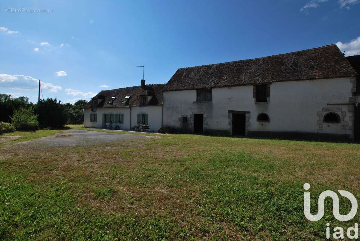 Photo 2 - Maison à OUZOUER-SUR-TREZEE