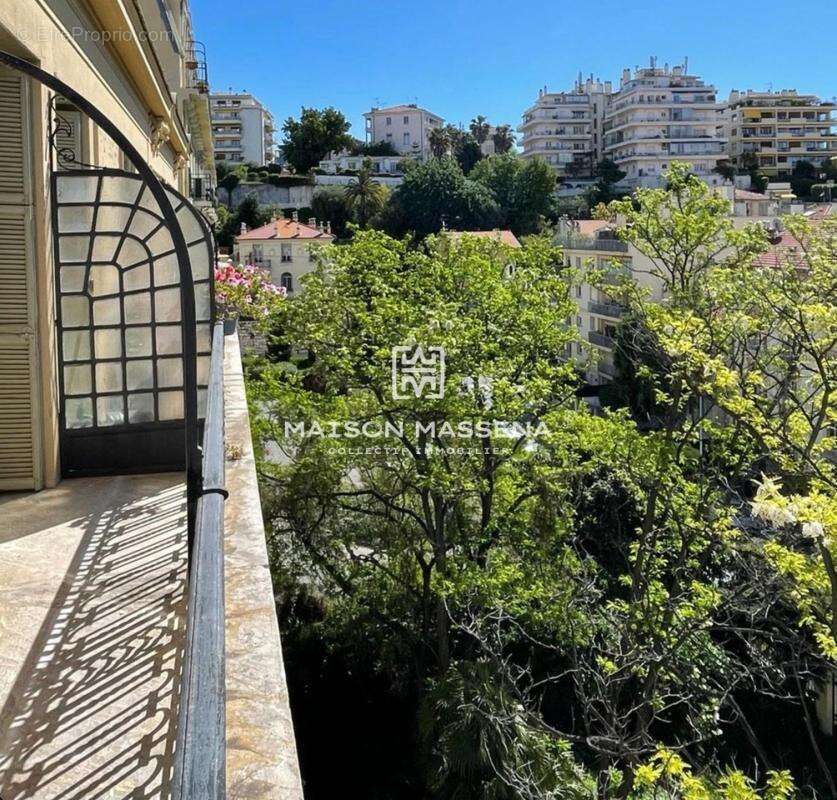 Appartement à NICE