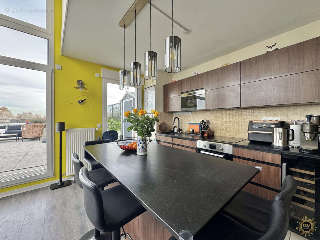 Appartement à COLOMBES