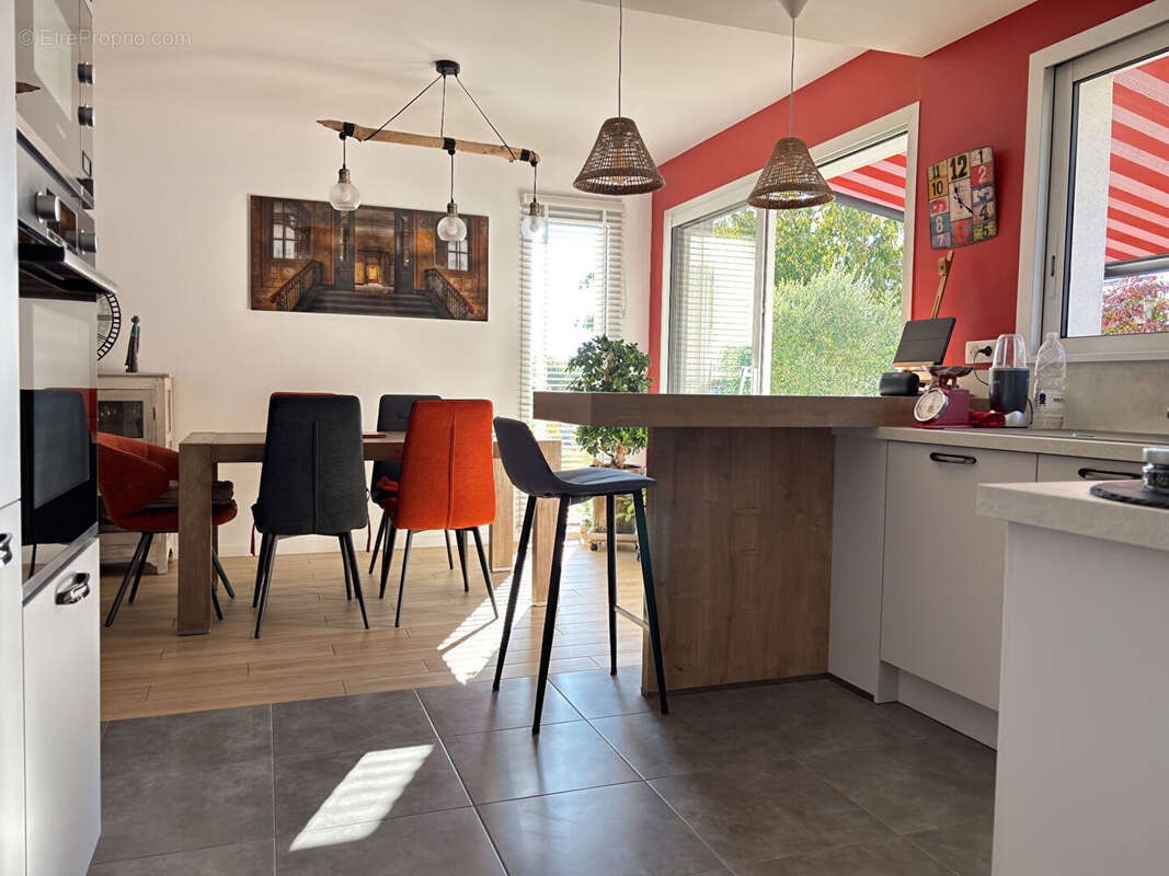 Maison à SAINT-SULPICE-DE-ROYAN