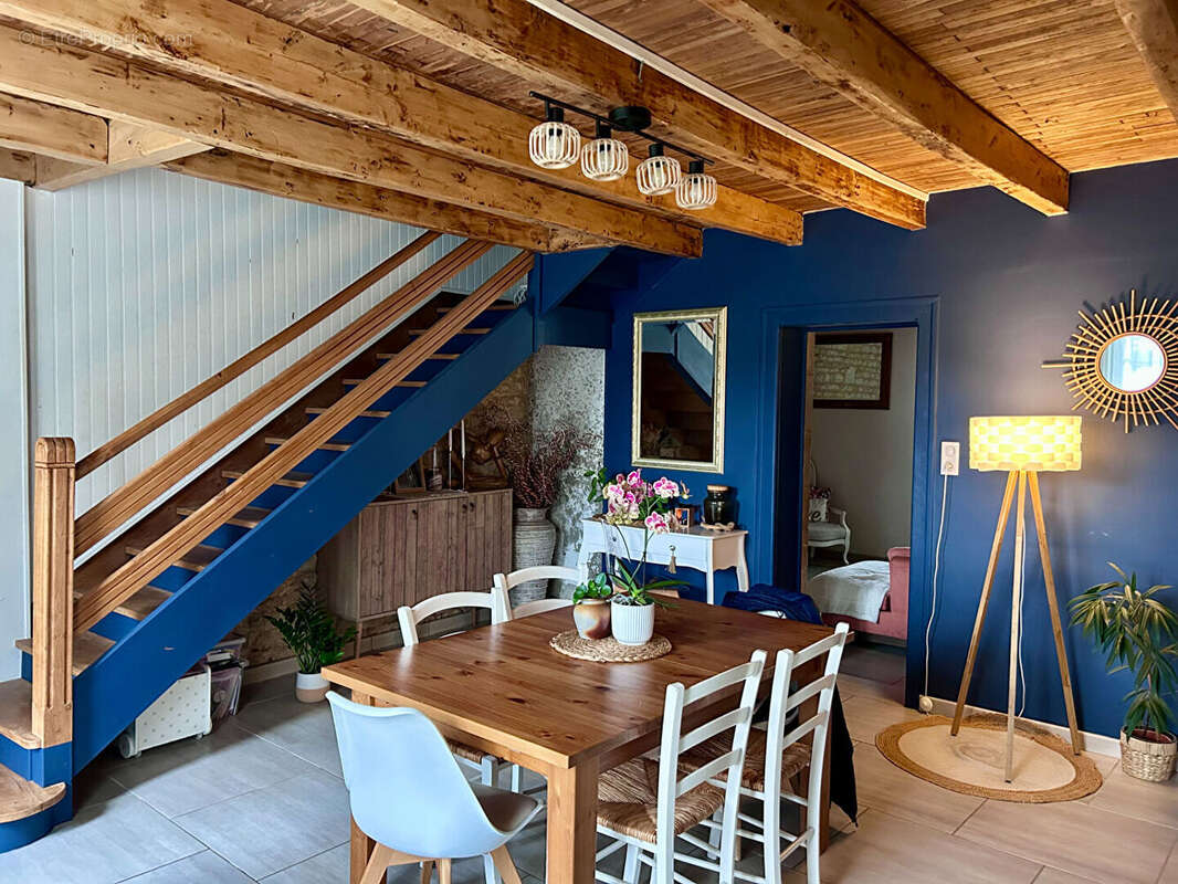 Maison à LA CRECHE