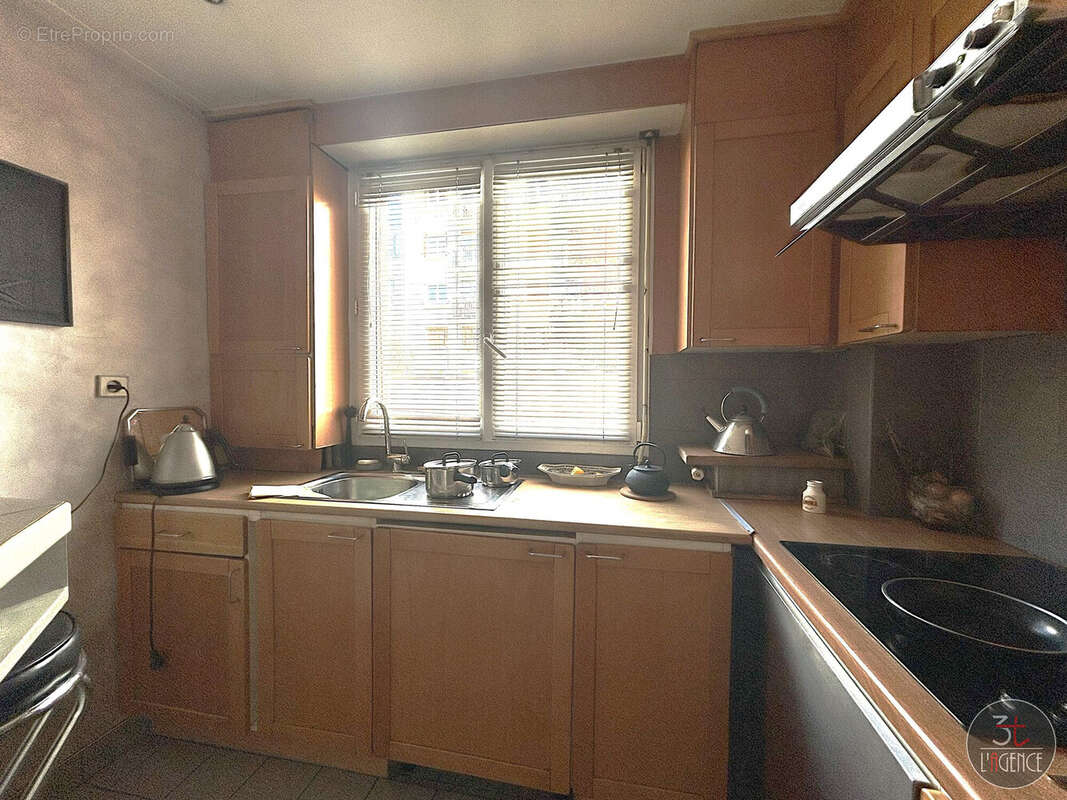 Appartement à FONTENAY-SOUS-BOIS